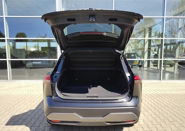 Nissan Qashqai cena 123900 przebieg: 10, rok produkcji 2022 z Pleszew małe 172